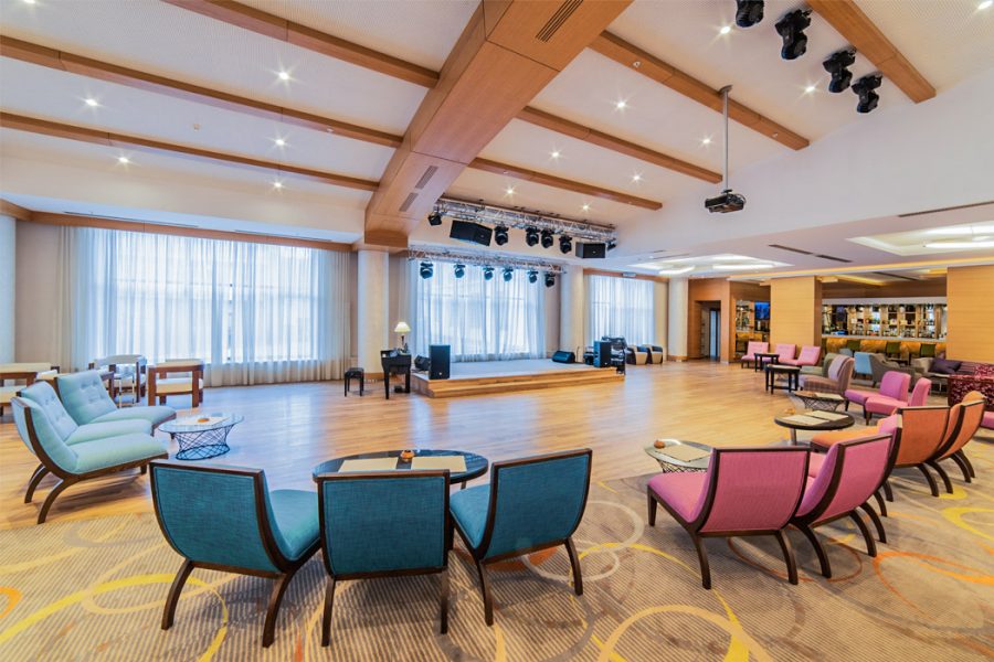 Холл Лобби бара в санатории Источник Ессентуки - фотография