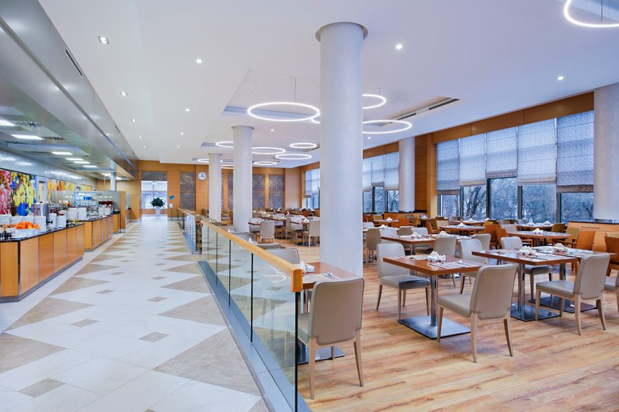 Обеденная зона в санатории Источник Ессентуки - фотография