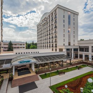 Вид на корпус санатория Источник Ессентуки - фотография