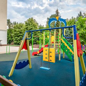 Детская площадка санатория Источник Ессентуки - фотография