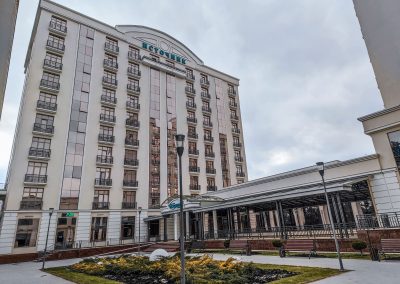 Вид на корпус санатория Источник Ессентуки - фотография