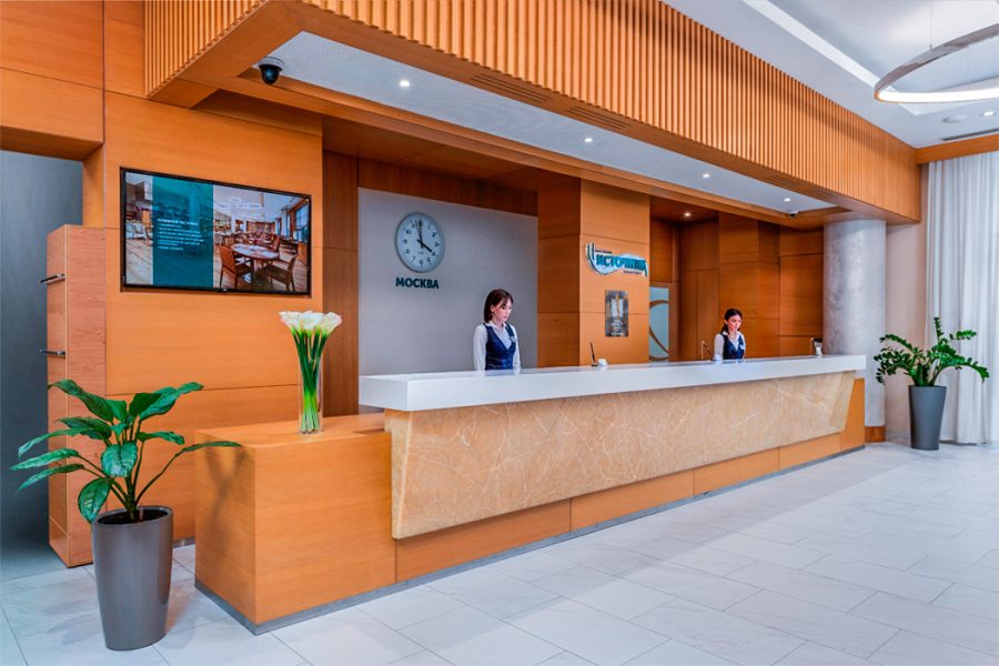 Ресепшен в санатории Источник Ессентуки - фотография